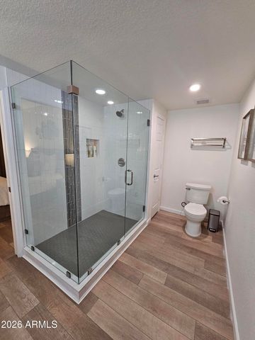 10410 N CAVE CREEK Road 1008, Phoenix, AZ 85020