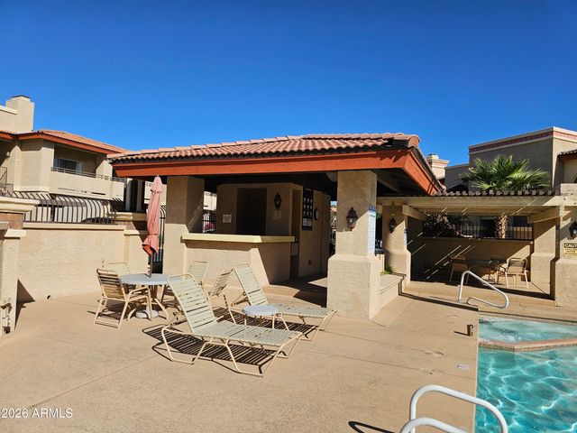 10410 N CAVE CREEK Road 1008, Phoenix, AZ 85020
