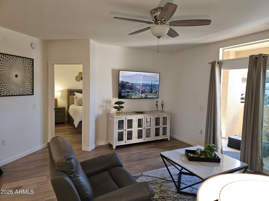 10410 N CAVE CREEK Road 1008, Phoenix, AZ 85020 — photo 3