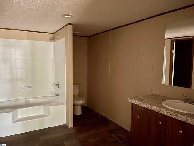 26 Pecan Street, Pacolet, SC 29372