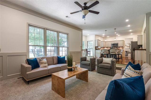 12822 Lucille Street, Overland Park, KS 66213