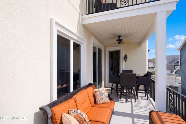 14 Lagoon Drive W, Toms River, NJ 08753