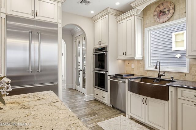 14 Lagoon Drive W, Toms River, NJ 08753