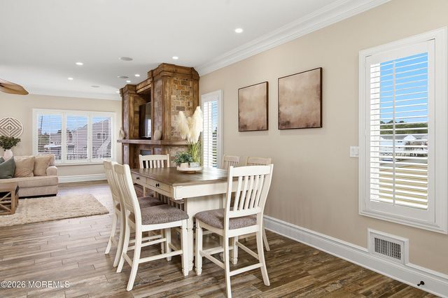 14 Lagoon Drive W, Toms River, NJ 08753