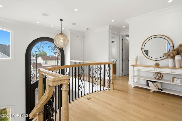 14 Lagoon Drive W, Toms River, NJ 08753