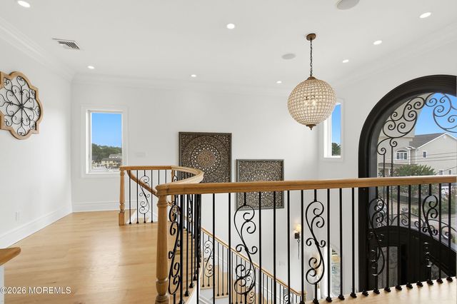 14 Lagoon Drive W, Toms River, NJ 08753