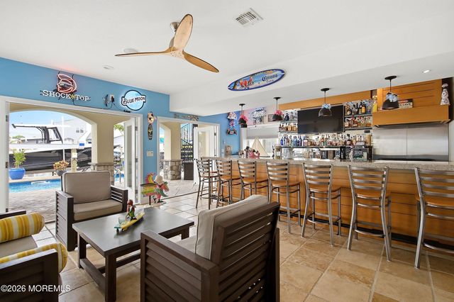 14 Lagoon Drive W, Toms River, NJ 08753