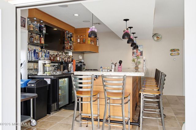 14 Lagoon Drive W, Toms River, NJ 08753