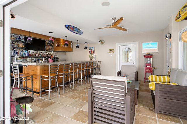 14 Lagoon Drive W, Toms River, NJ 08753