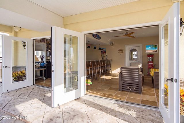 14 Lagoon Drive W, Toms River, NJ 08753