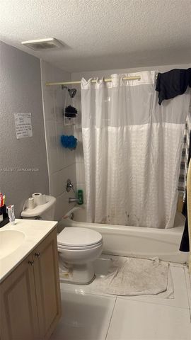 814 NW 36th Avenue 208, Miami, FL 33125