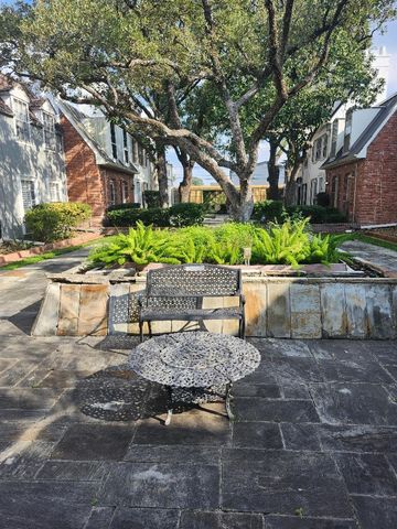 2675 Marilee Lane Lane, Houston, TX 77057