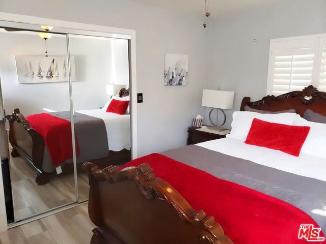 5912 S Halm Avenue, Los Angeles, CA 90056