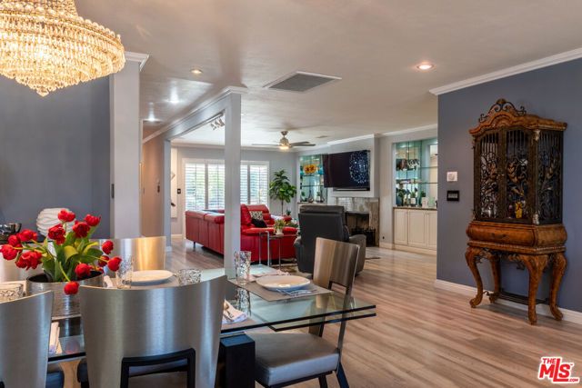 5912 S Halm Avenue, Los Angeles, CA 90056