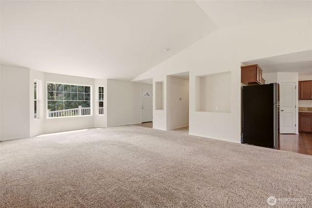22217 Military Rd S, Seatac, WA 98198
