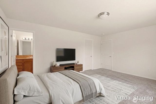 22217 Military Rd S, Seatac, WA 98198