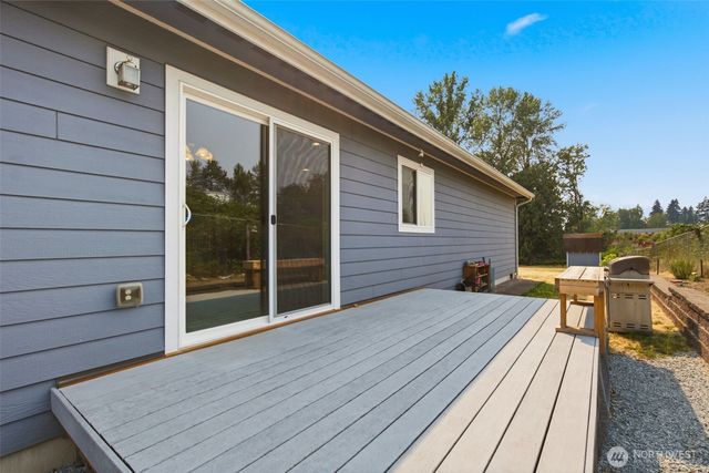 22217 Military Rd S, Seatac, WA 98198
