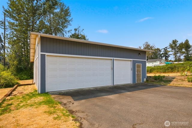 22217 Military Rd S, Seatac, WA 98198