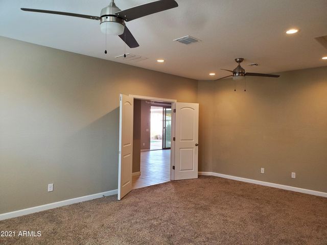4068 W CRESCENT Road, San Tan Valley, AZ 85144