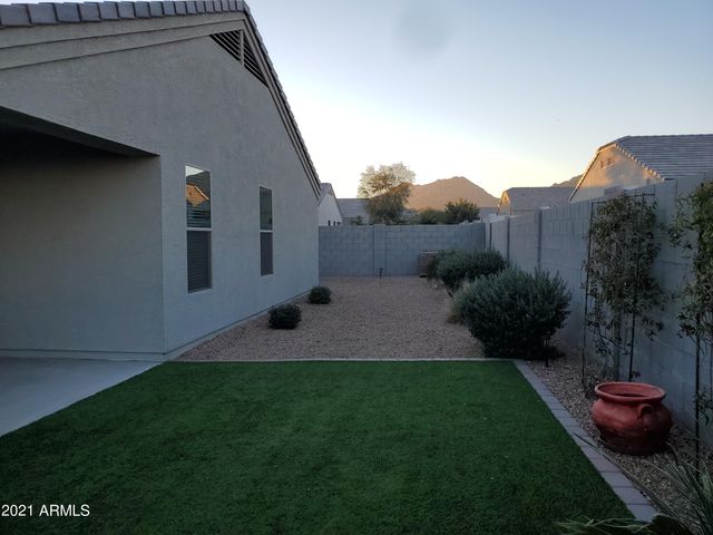 4068 W CRESCENT Road, San Tan Valley, AZ 85144