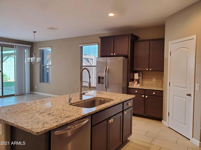 4068 W CRESCENT Road, San Tan Valley, AZ 85144