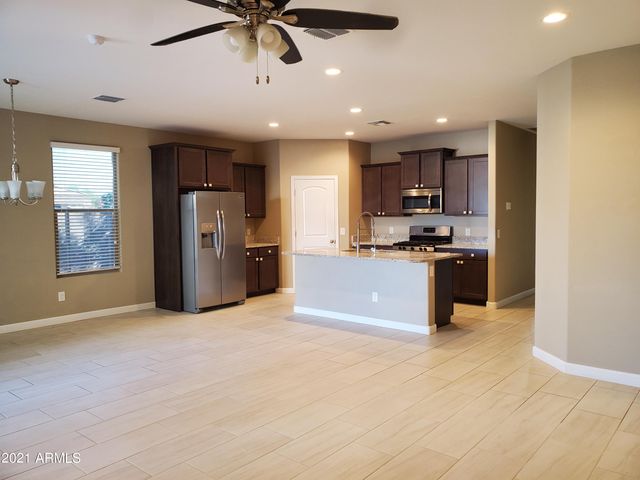4068 W CRESCENT Road, San Tan Valley, AZ 85144