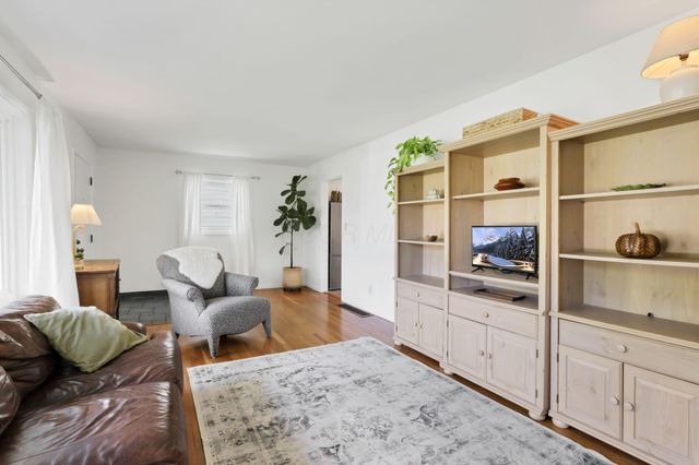 2669 Nottingham Road, Columbus, OH 43221