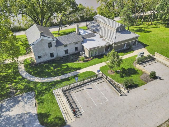 2669 Nottingham Road, Columbus, OH 43221
