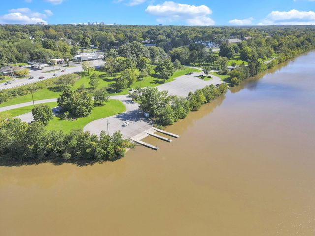 2669 Nottingham Road, Columbus, OH 43221