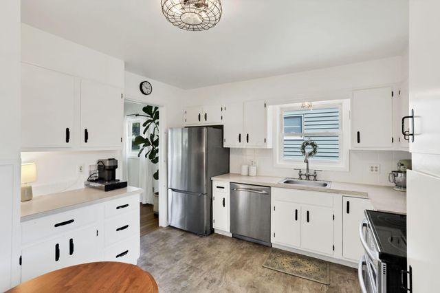 2669 Nottingham Road, Columbus, OH 43221