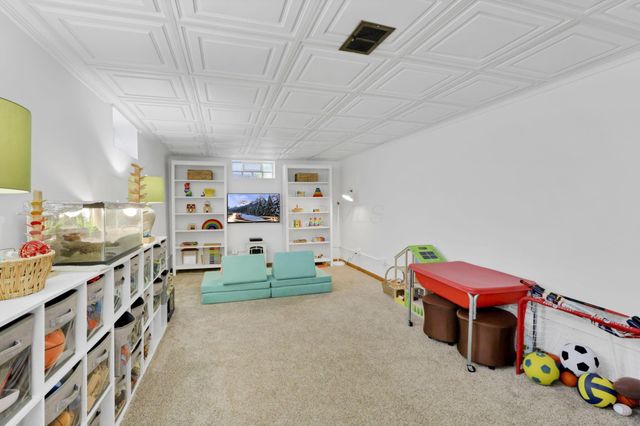 2669 Nottingham Road, Columbus, OH 43221