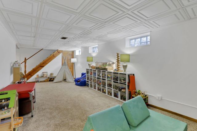2669 Nottingham Road, Columbus, OH 43221