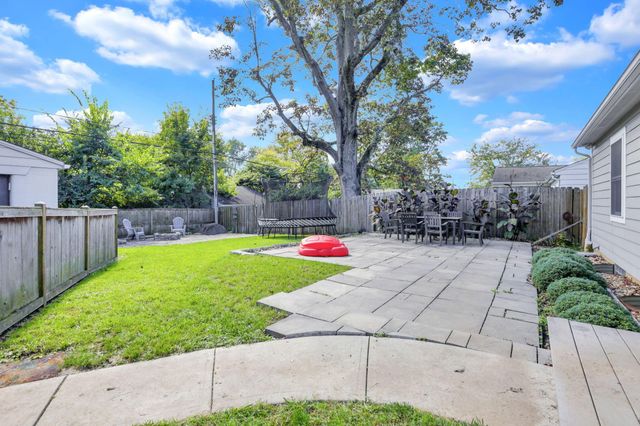 2669 Nottingham Road, Columbus, OH 43221