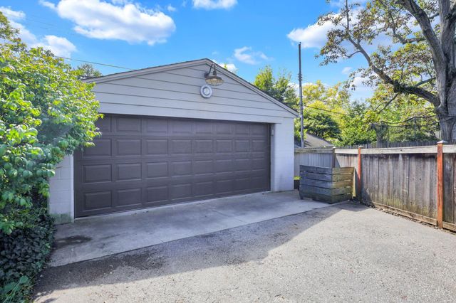 2669 Nottingham Road, Columbus, OH 43221