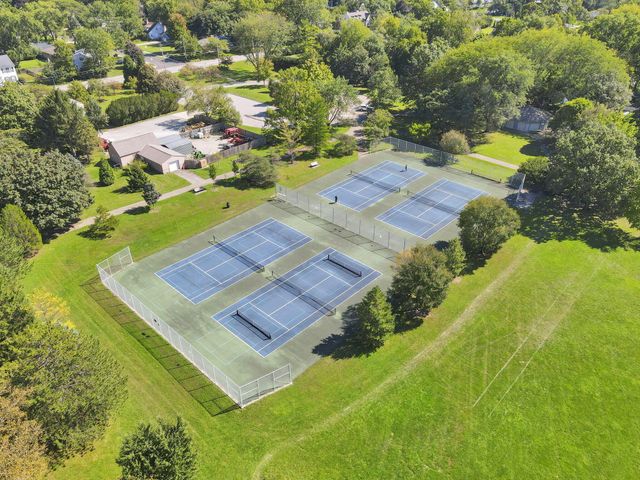 2669 Nottingham Road, Columbus, OH 43221