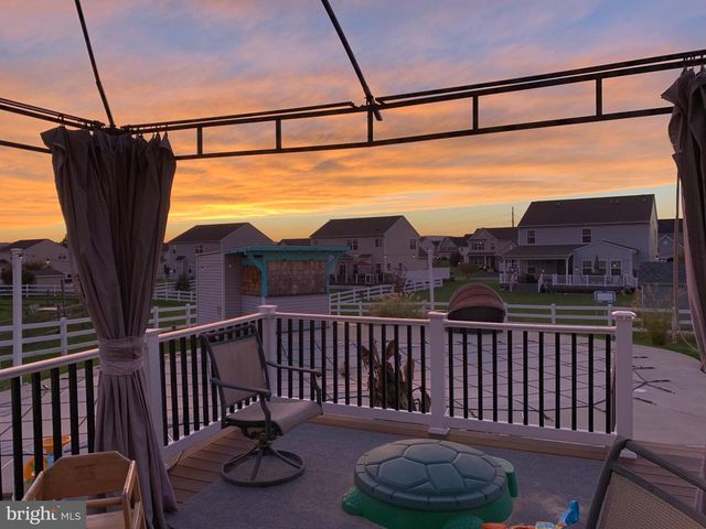 75 WINDOVER DR, Gilbertsville, PA 19525