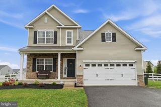 75 WINDOVER DR, Gilbertsville, PA 19525