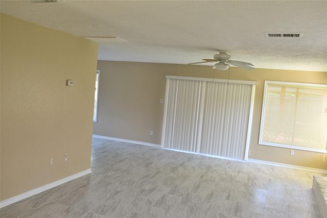 2930 Colony Drive, Sugar Land, TX 77479