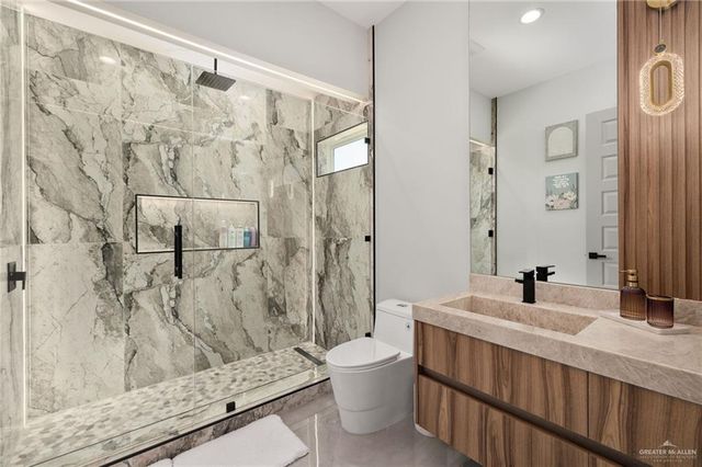 1700 S Ongar Lane, Edinburg, TX 78539