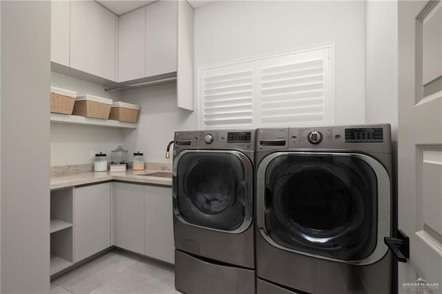 1700 S Ongar Lane, Edinburg, TX 78539