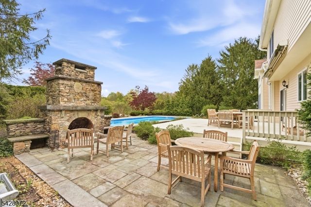 188 Meyersville Rd, Chatham Twp., NJ 07928