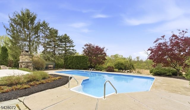 188 Meyersville Rd, Chatham Twp., NJ 07928