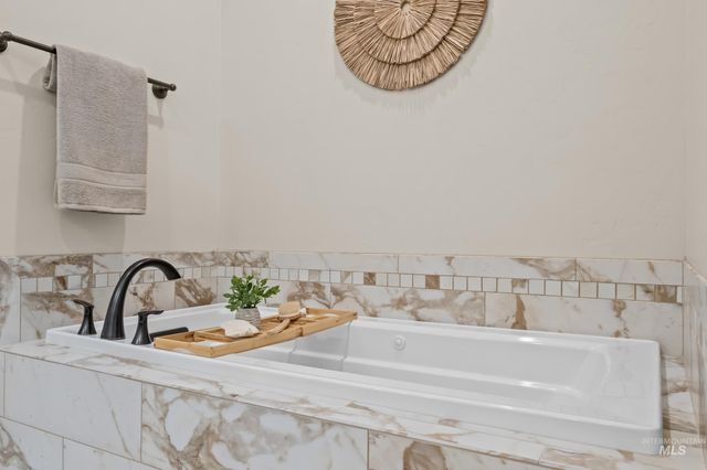 4518 Gap Creek Ave, Caldwell, ID 83607