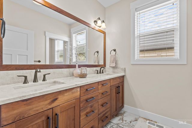 4518 Gap Creek Ave, Caldwell, ID 83607