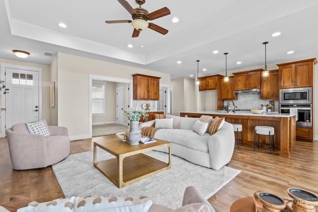 4518 Gap Creek Ave, Caldwell, ID 83607