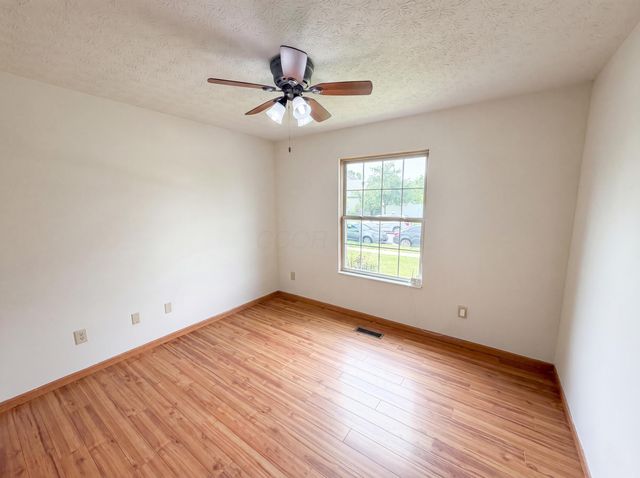 3600 Bluff Gap Drive, Grove City, OH 43123
