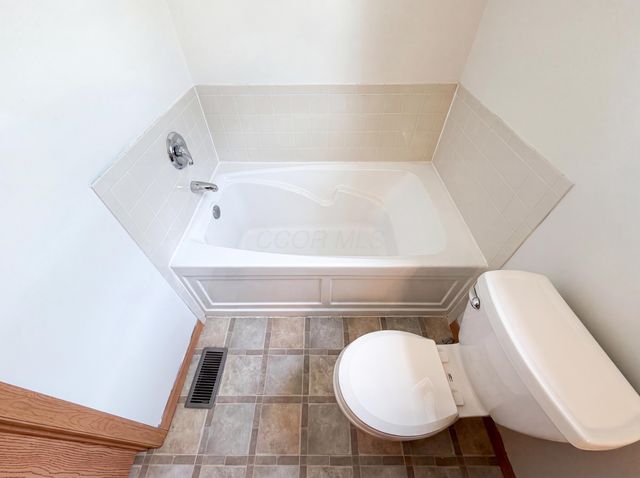3600 Bluff Gap Drive, Grove City, OH 43123