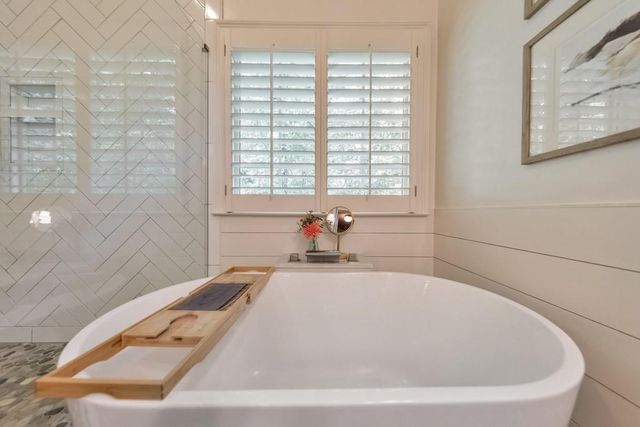 351 Collegiate Drive, Powder Springs, GA 30127