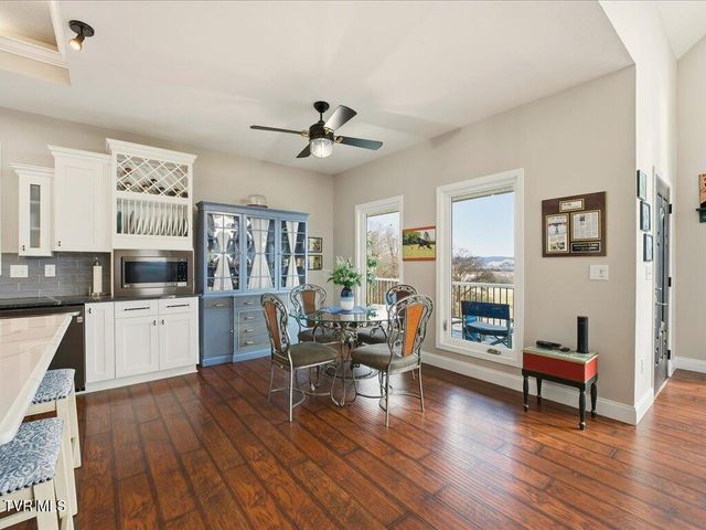 5017 Serenity Drive, Mooresburg, TN 37811