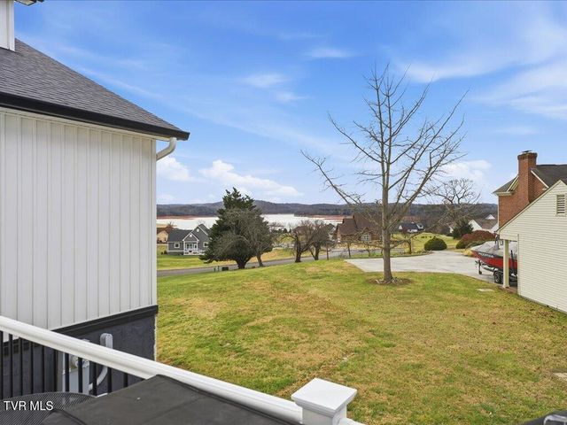 5017 Serenity Drive, Mooresburg, TN 37811